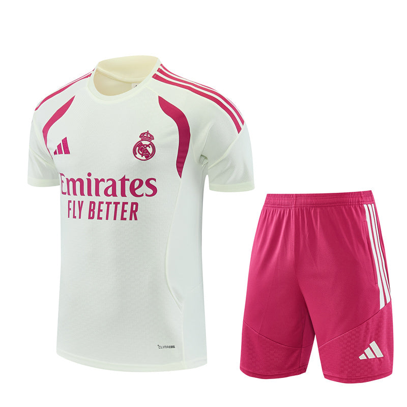 Maglia da allenamento e pantaloncini del Real Madrid 26/27