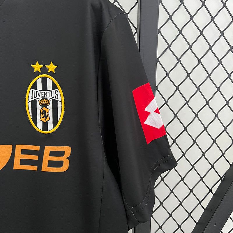 Maglia Retro Juventus Away 01/02