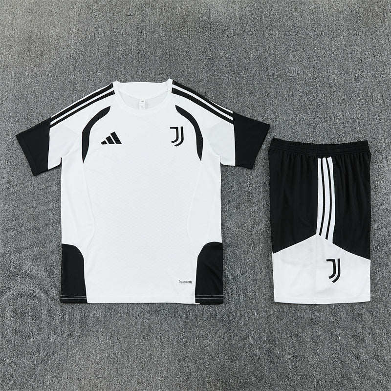 Maglia allenamento e pantaloncini Juventus 26/27 da bambino