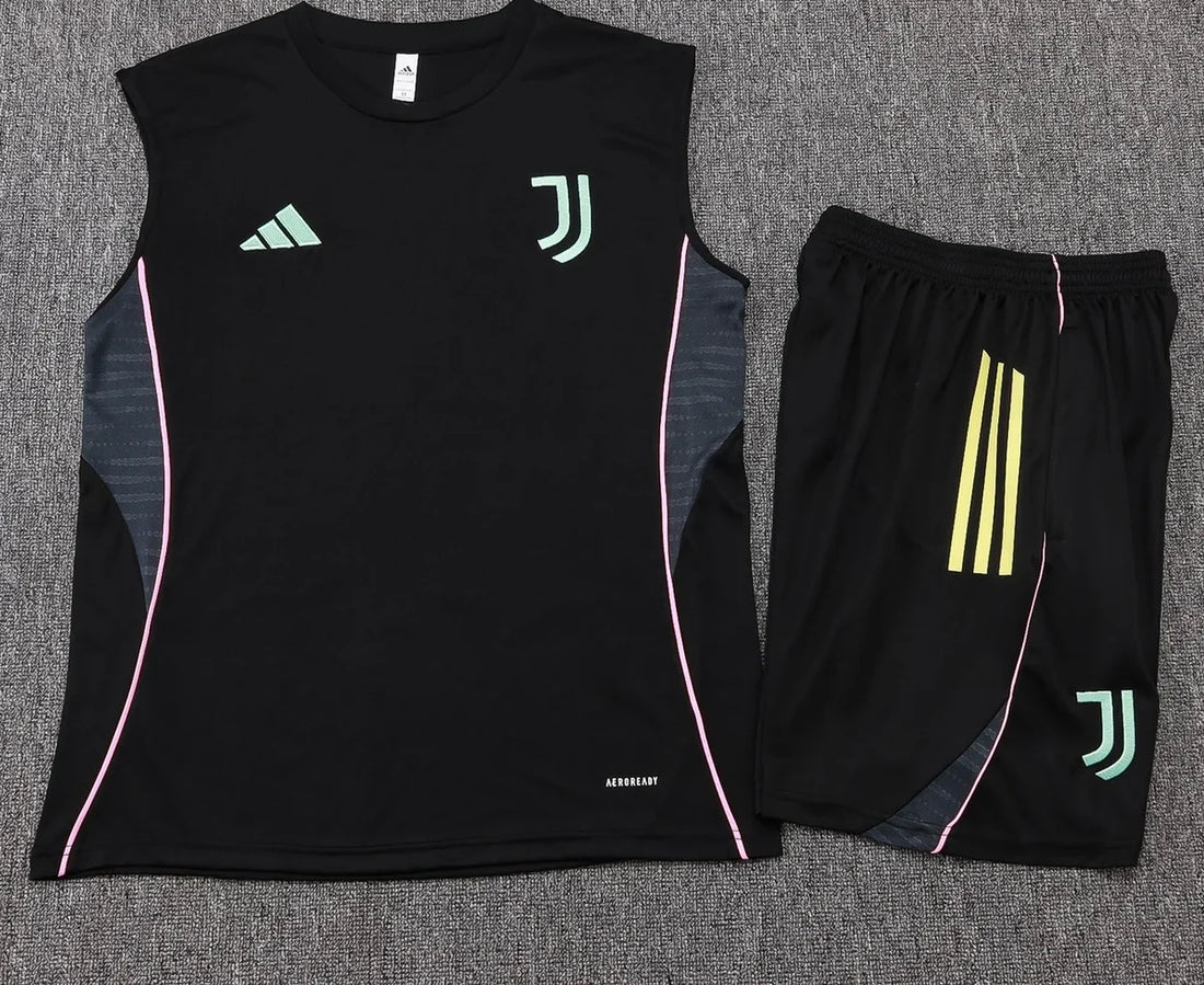 Maglia allenamento e pantaloncini Juventus 25/26