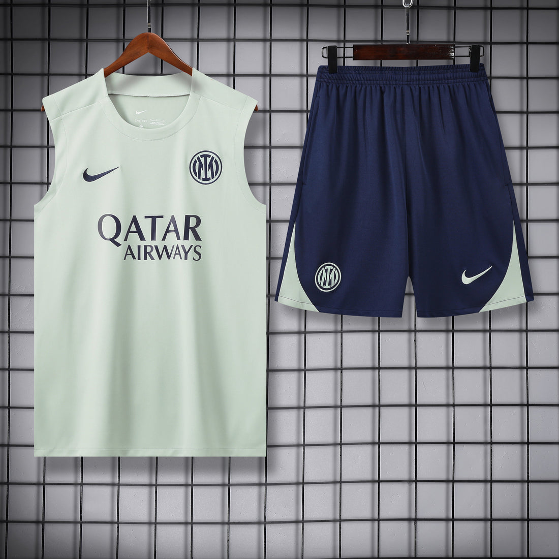 Maglia e Pantaloncini pre-allenamento Inter 25/26