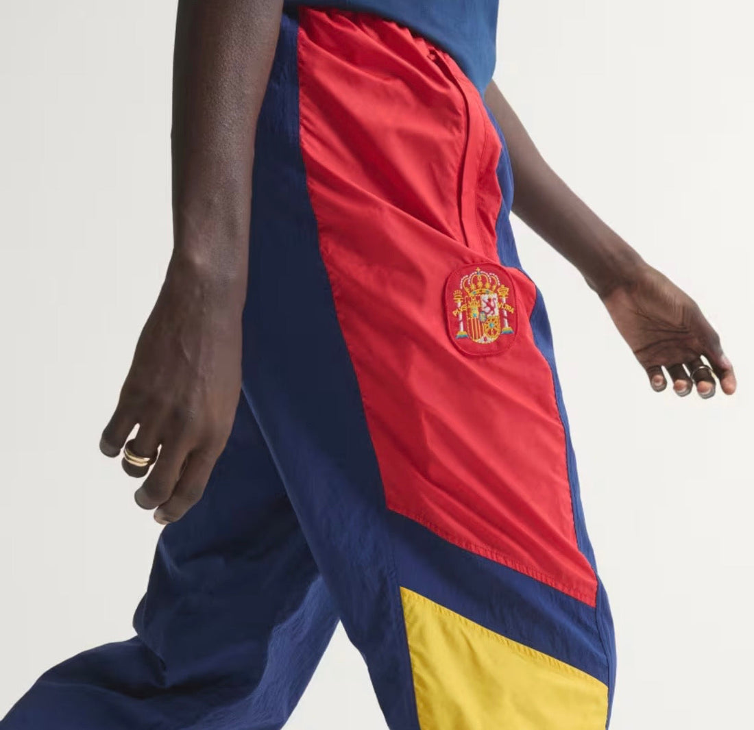 Insieme Tuta Calcio impermeabile Spagna EQT 26/27