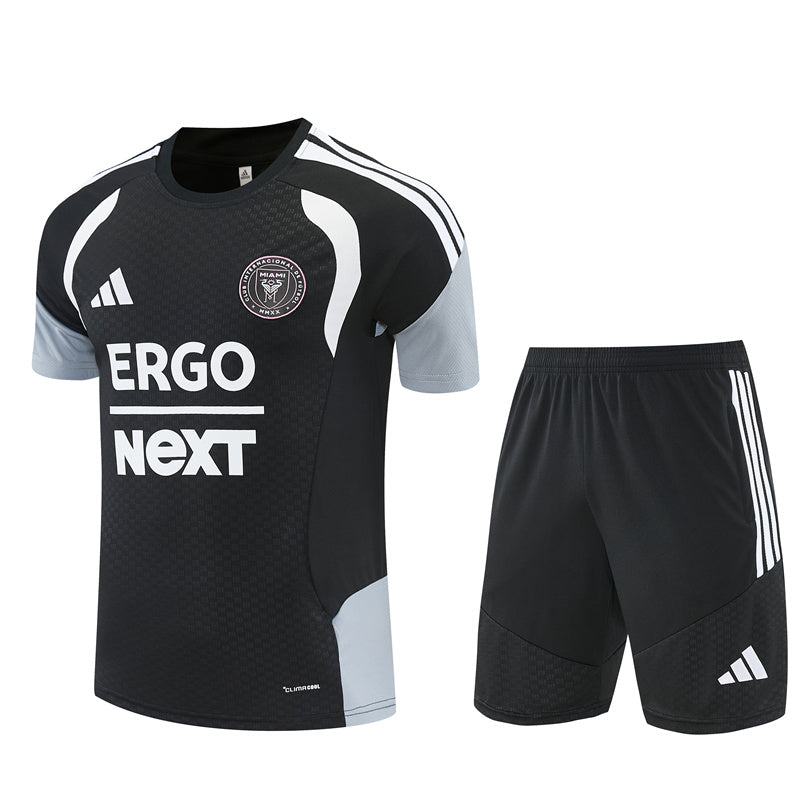 Maglia da allenamento e pantaloncini del Inter Miami 26/27