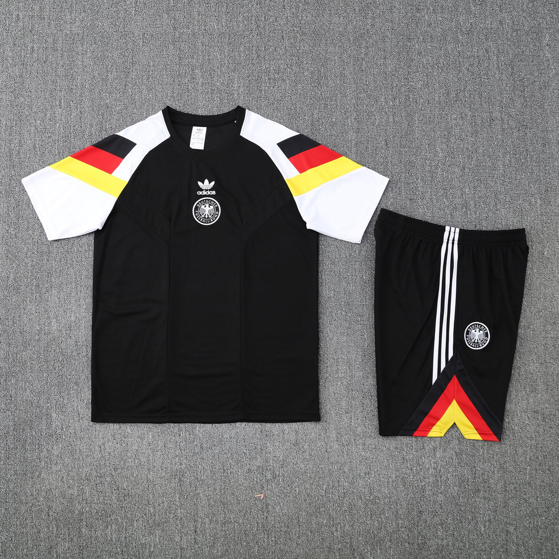 Maglia e Pantaloncini Allenamento Germania 25/26