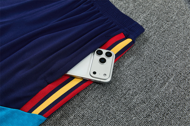 Maglia e pantaloncini da allenamento Spagna 26/27