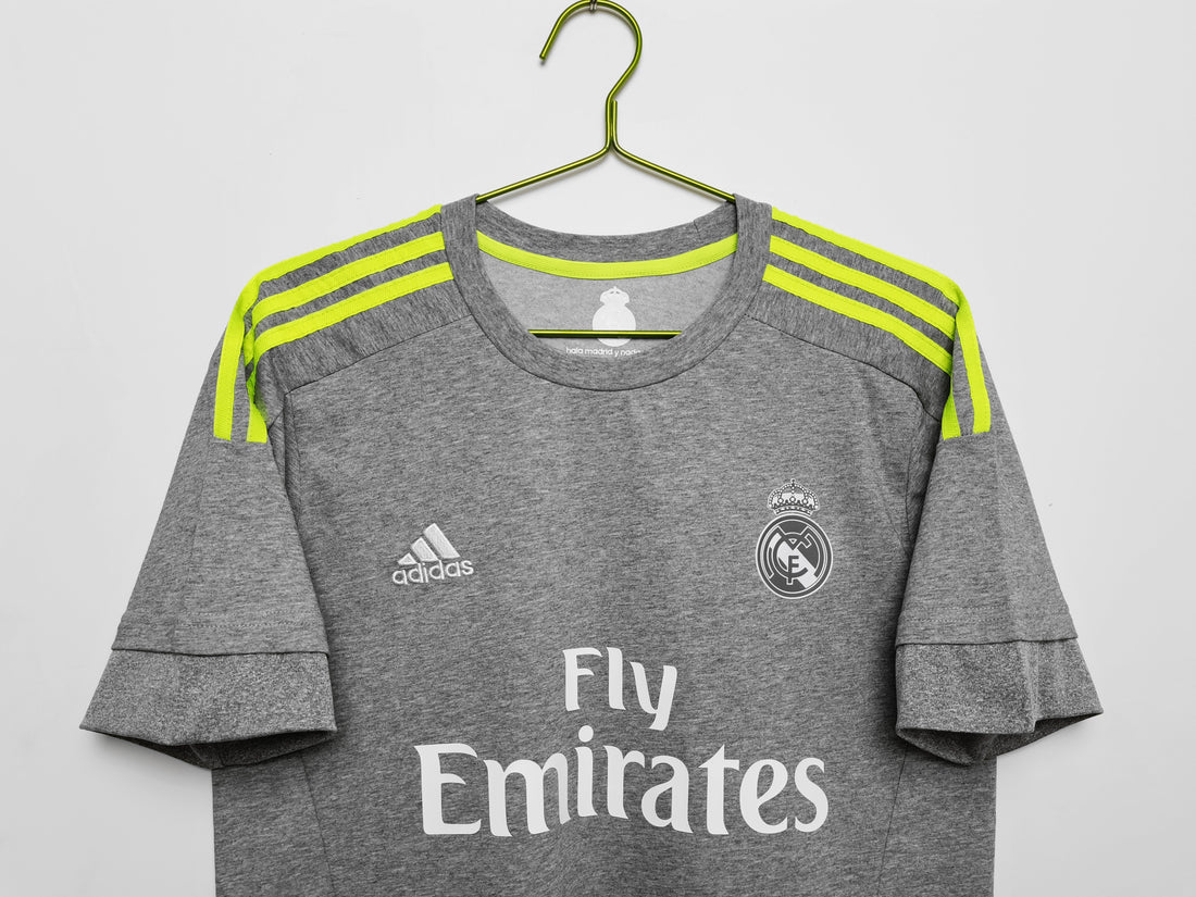 Maglia Real Madrid Retro 2015/16