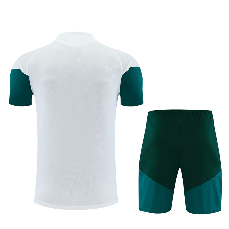 Maglia da allenamento e pantaloncini del Real Madrid 26/27