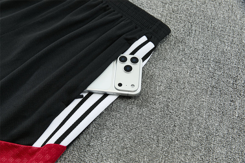 Maglia e pantaloncini da allenamento Germania 26/27