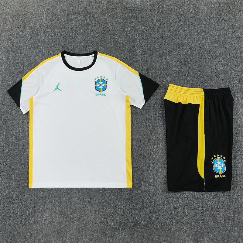 Maglia e Pantaloncini Allenamento Brasil 26/27