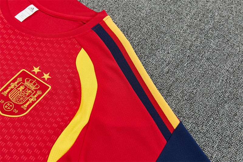 Maglia e pantaloncini da allenamento Spagna 26/27