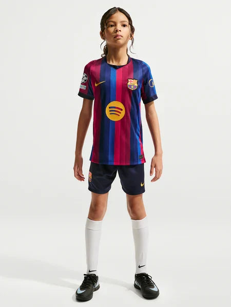 T-shirt e Pantaloncini per Bambino FC Barcelona Home 26/27 - Con calzini