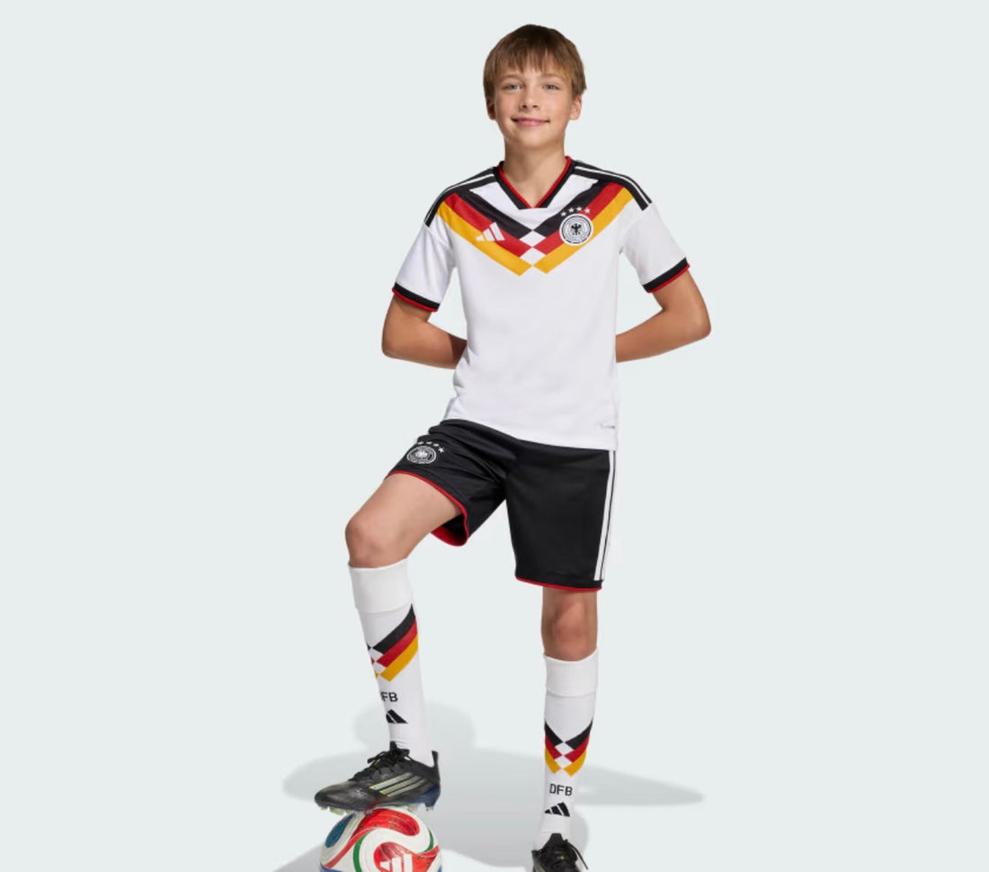 T-shirt e Pantaloncini per Bambino Germania Home 26/27 - Con Calzettoni