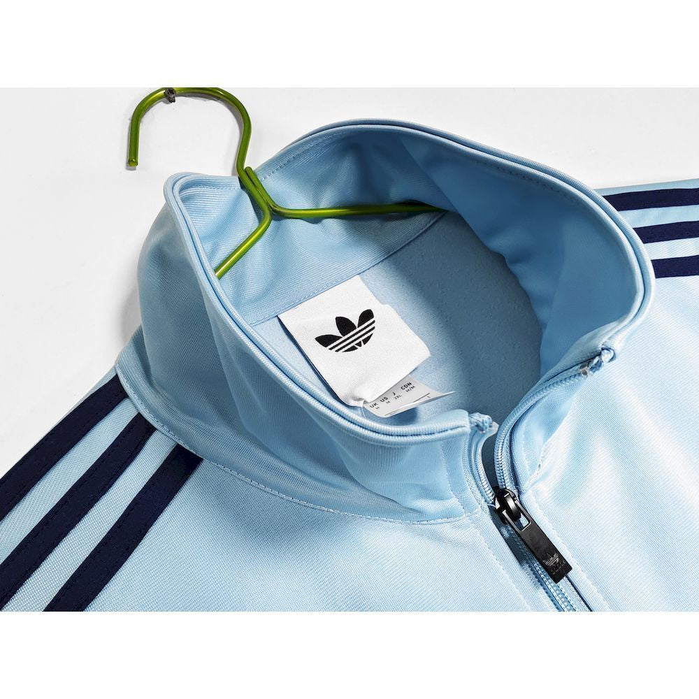 Cappotto Oasis x Adidas 2025