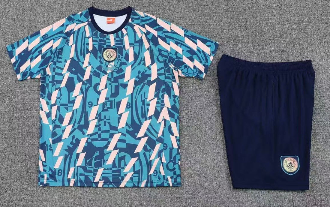Maglia da allenamento e pantaloncini del Manchester City 25/26