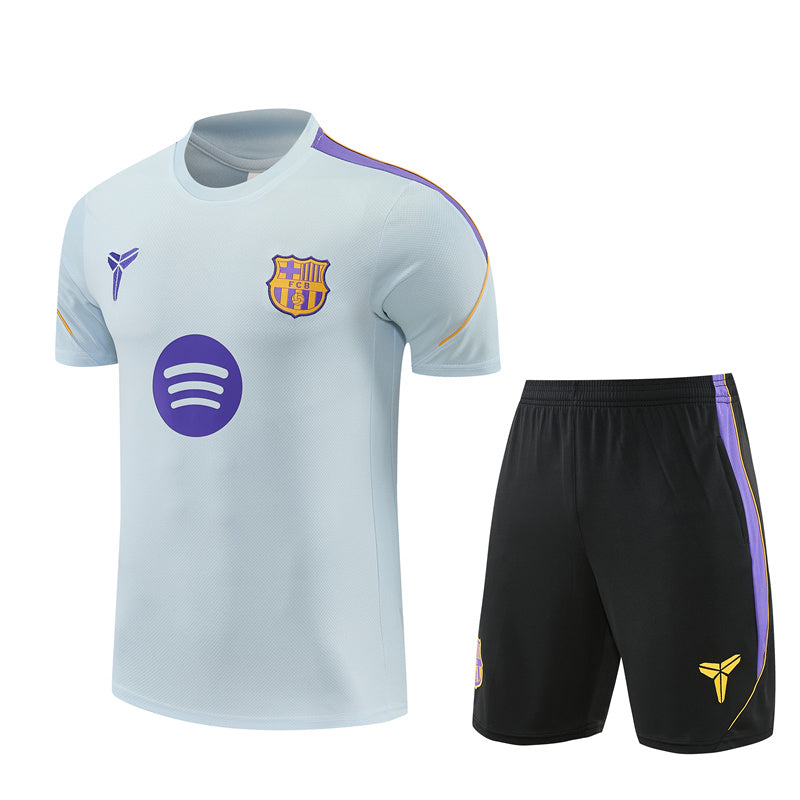 Maglia e Pantaloncini pre-allenamento FC Barcelona Bambino 26/27