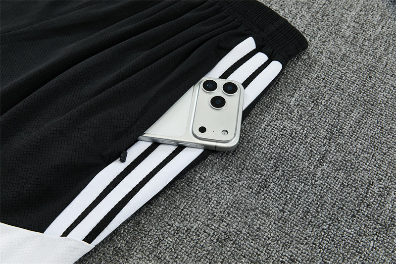 Maglia e Pantaloncini Allenamento Juventus 26/27