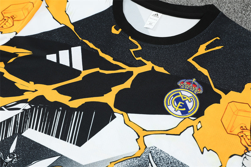 Maglia da allenamento e pantaloncini del Real Madrid X Marvel 25/26
