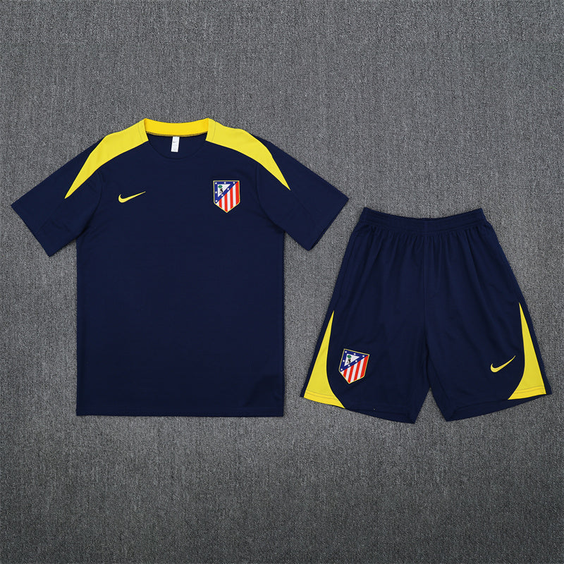 Maglia e Pantaloncini pre-allenamento Atletico de Madrid 25/26
