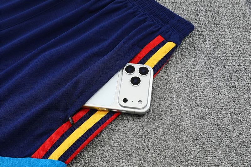 Maglia e pantaloncini da allenamento Spagna 26/27
