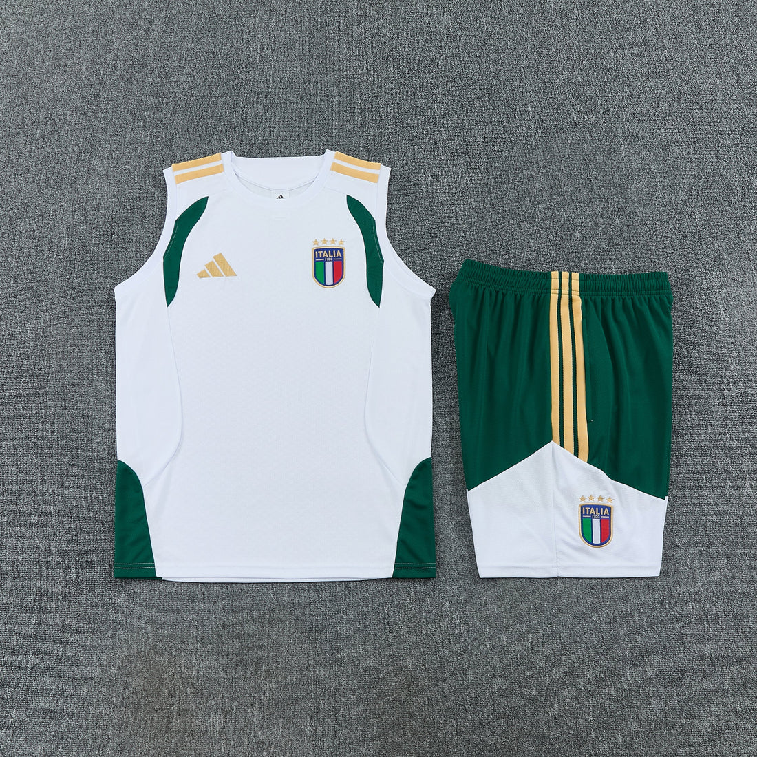 Maglia e Pantaloncini Allenamento Italia 26/27