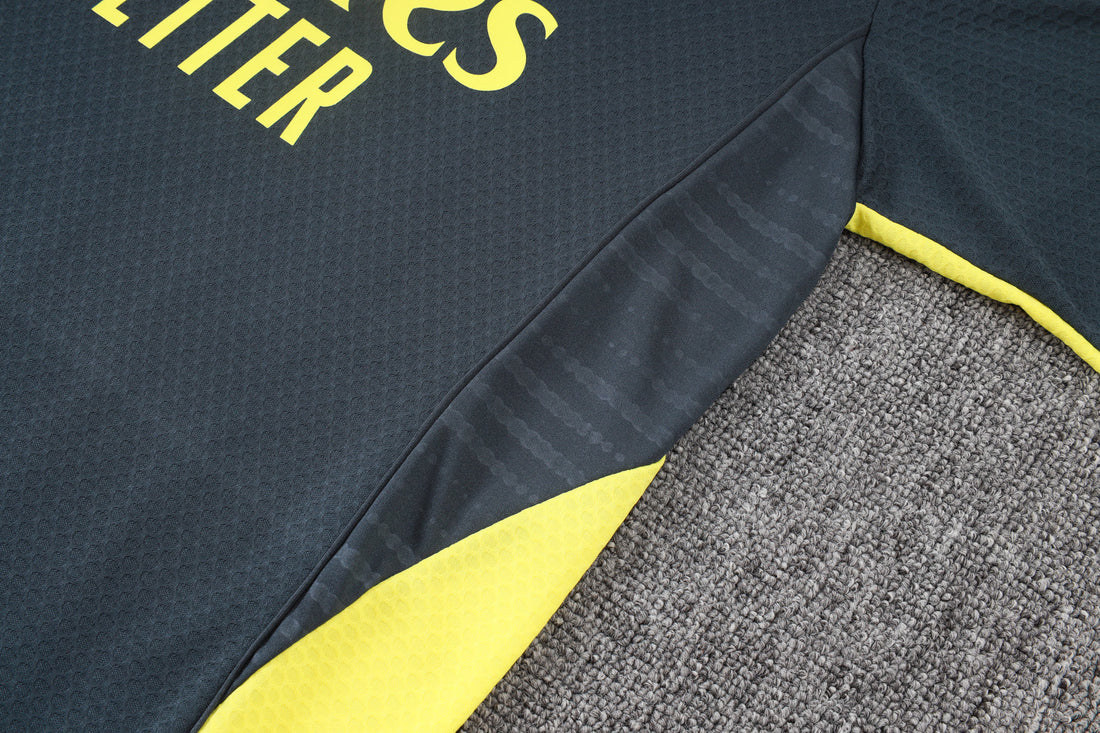 Maglia e Pantaloncini pre-allenamento Real Madrid  Bambino 25/26