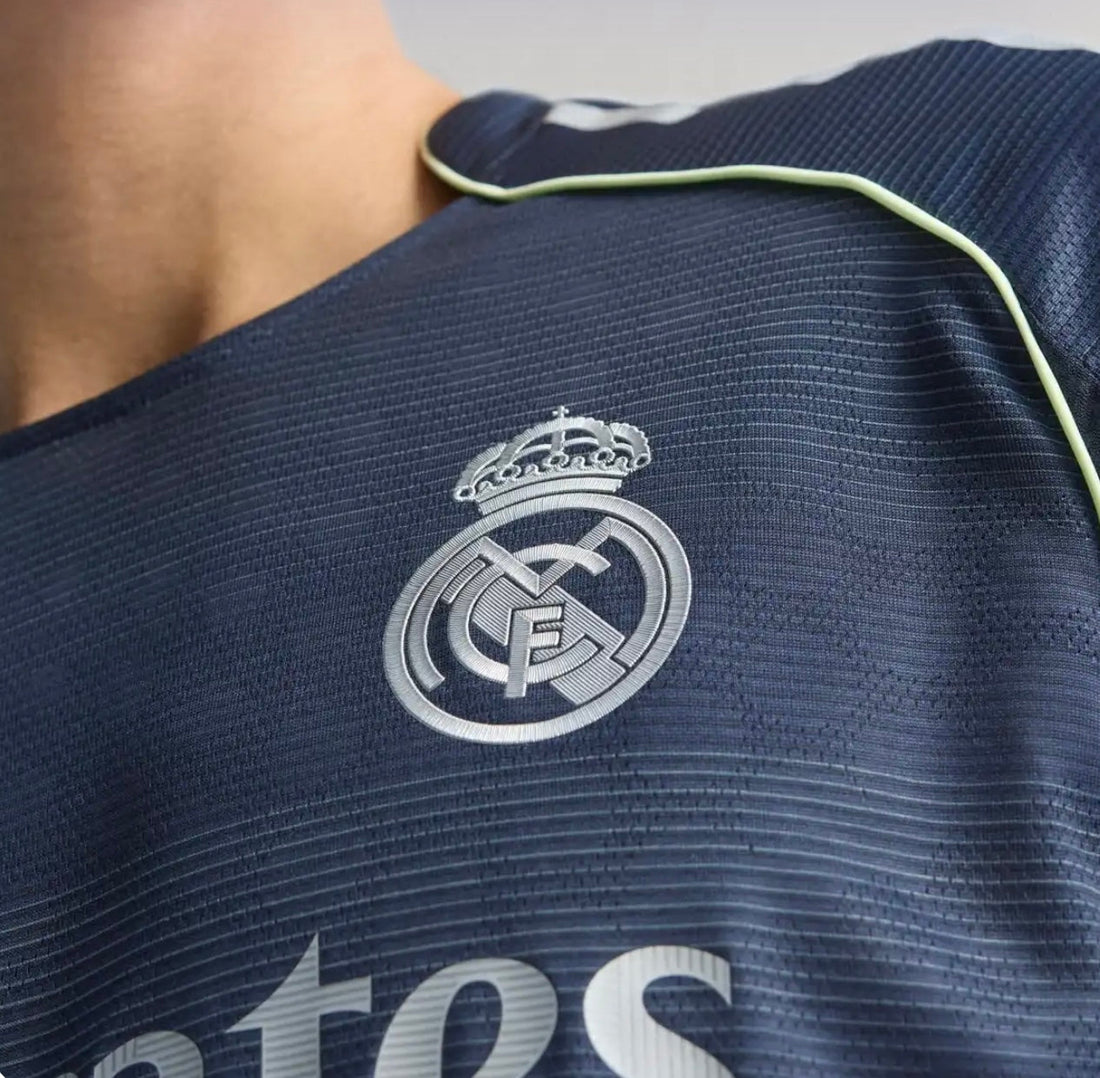 Maglia Real Madrid Away 25/26 - Versione Giocatore