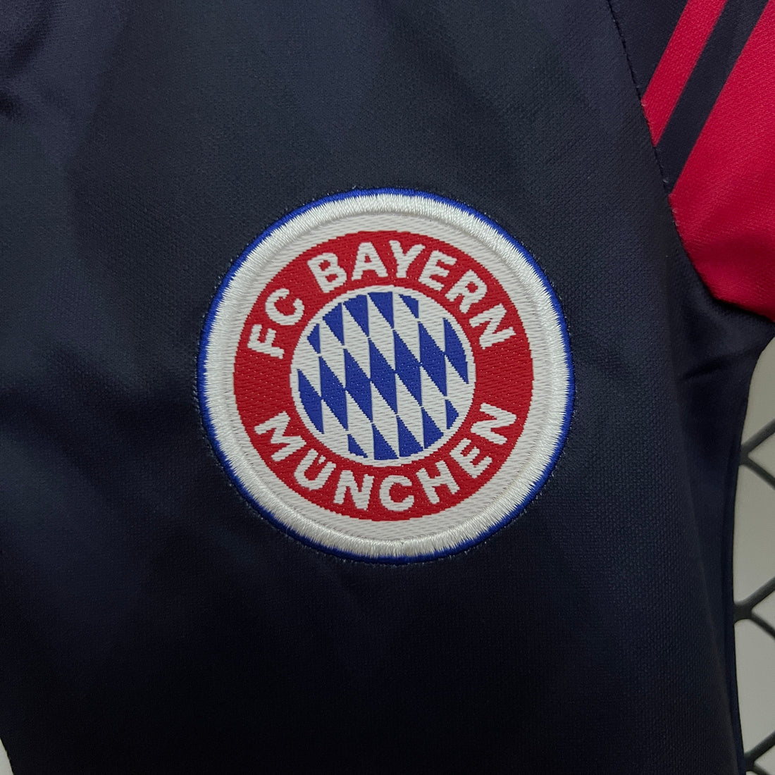 T-shirt e Pantaloncini per Bambino Bayern Monaco Retro Home 97/99